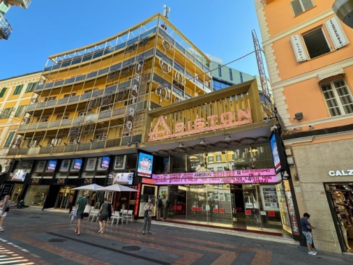 Online regolamento Sanremo Giovani, limite d'età sale a 29 anni