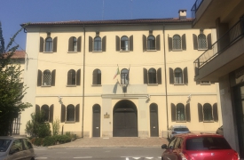 Truffò anche la compagna, 60enne in carcere