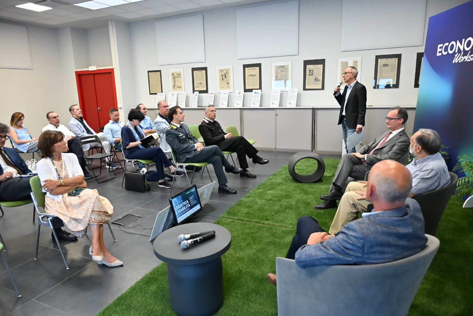 BUSTO ARSIZIO. ECONOMIX WORKSHOP LOGISTICA E VIABILITAÕ, SEDE LA PREALPINA, BORSANO NELLA FOTO