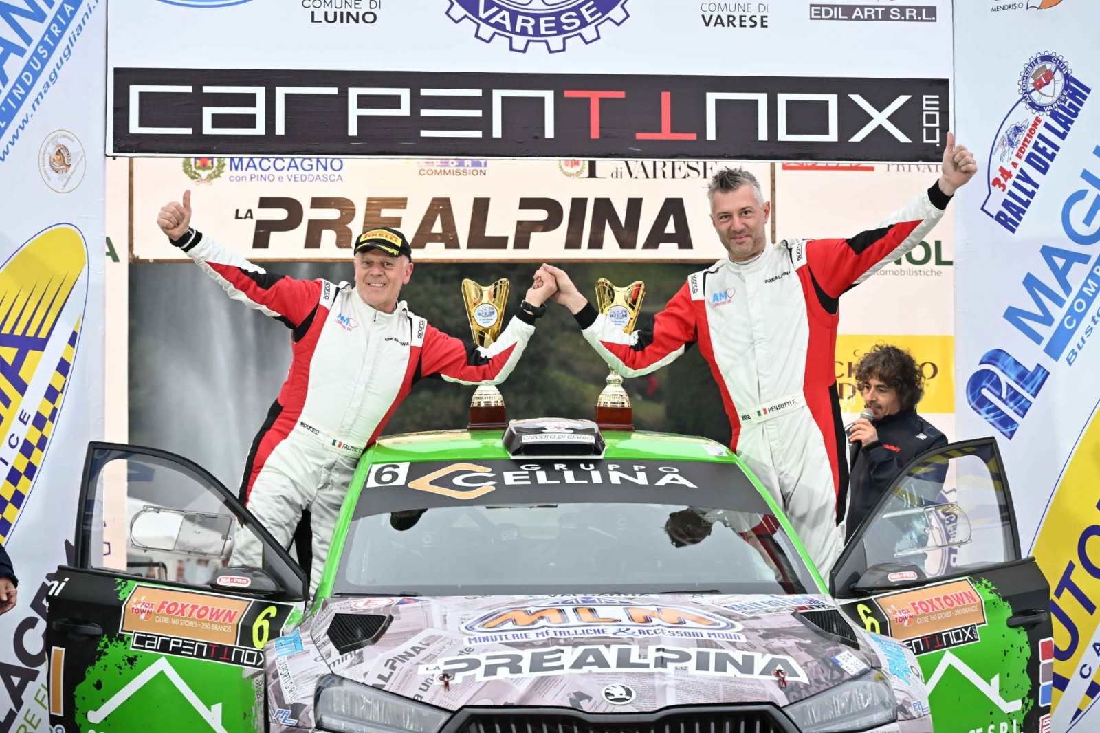 VARESE. 34� RALLY DEI LAGHI. ARRIVI E PREMIAZIONI AI GIARDINI ESTENSI NELLA FOTO PENSOTTI E FALZONE AUTO PREALPINA