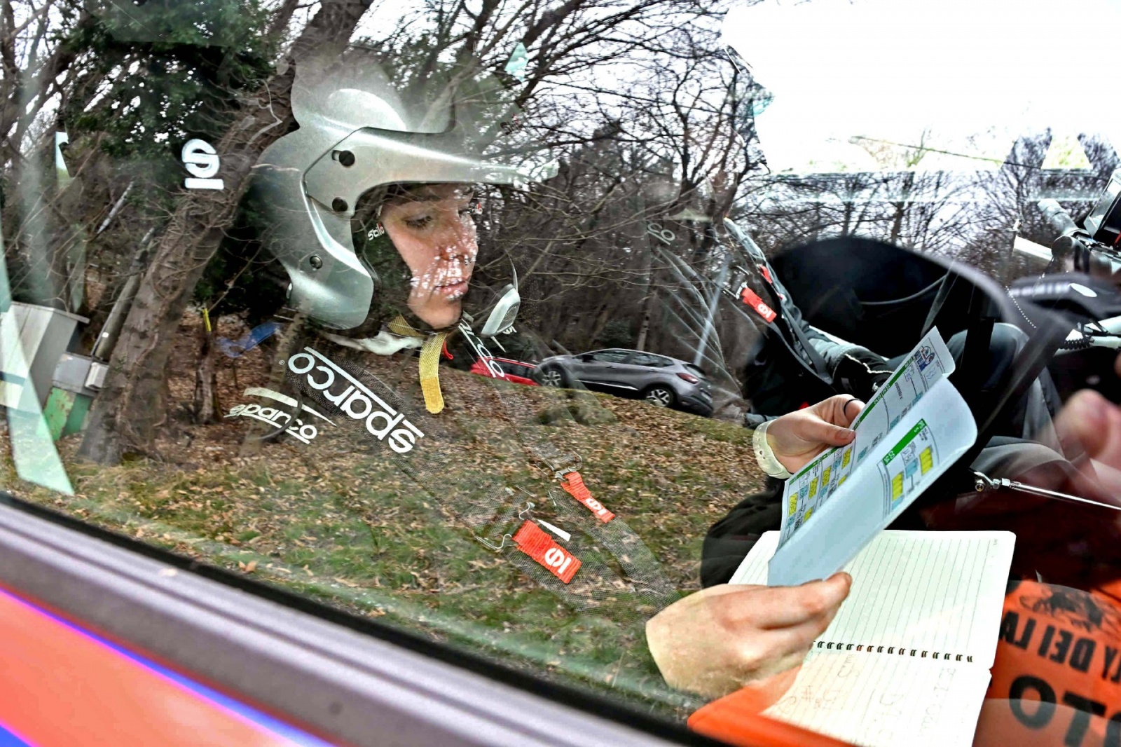 MACCAGNO. 34° RALLY DEI LAGHI. PS5 S.ROCCO, CAMPAGNANO. NELLA FOTO NAVIGATRICE PRONTA AL VIA