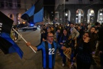 VARESE. FESTEGGIAMENTI TIFOSI INTER IN PIAZZA MONTE GRAPPA