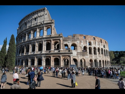 A Pasqua 7 milioni di presenze, in forte aumento gli stranieri