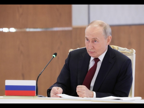 Cremlino, 'Kiev nella Nato sarebbe minaccia inaccettabile'
