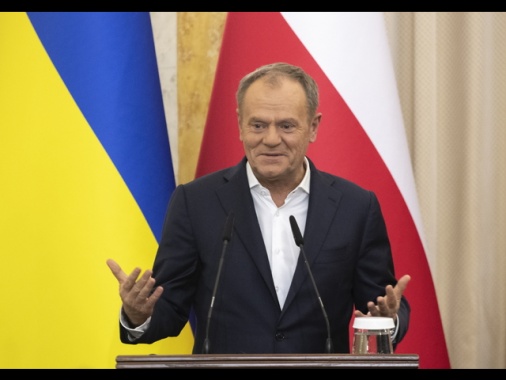 Tusk, serve relazione forte Ue-Usa per reali garanzie Kiev