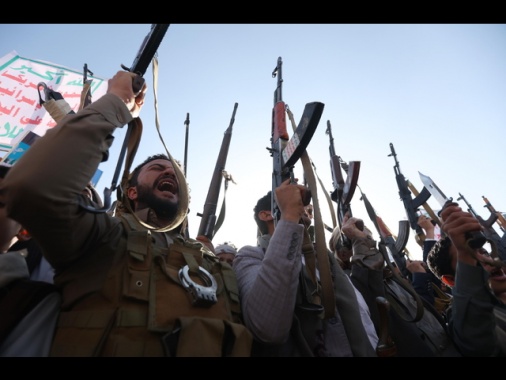 Usa, 'colpiti obiettivi dei ribelli Houthi a Sana'a'