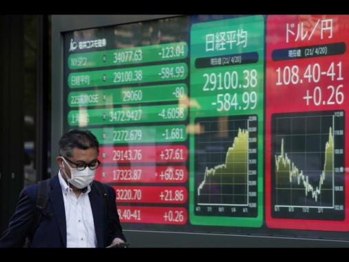 Borsa: l'Asia chiude in tenuta, bene Hong Kong e la Cina