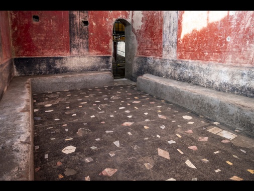 Scavi a Pompei, emerge un grande complesso termale