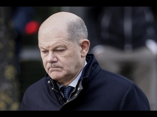 Scholz, Navalny morto perché combatteva per democrazia in Russia