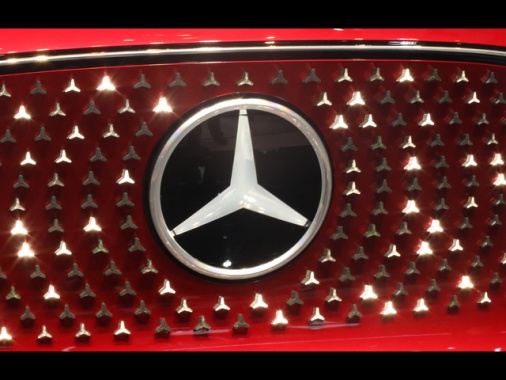 I ricavi Mercedes nel 2024 scendono a 145,6 miliardi