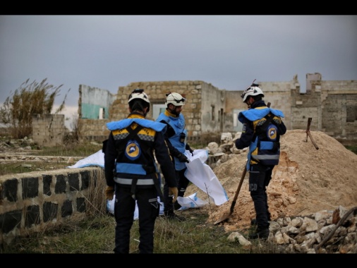 Siria: ong, 7 morti per esplosione di residuati bellici