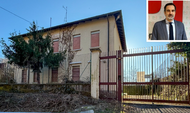 L’ex caserma di Fornasette e nel riquadro il senatore Alessandro Alfieri del Pd