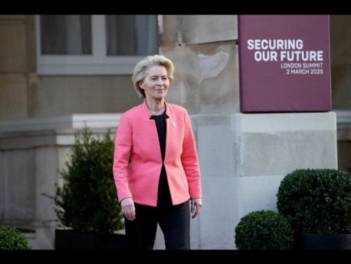 Von der Leyen agli Usa, 'difendiamo insieme la democrazia'