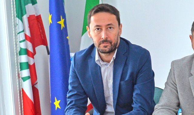 Il segretario provinciale Simone Longhini
