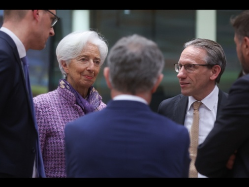 Lagarde, 'Bce pronta a intervenire per garantire stabilità'