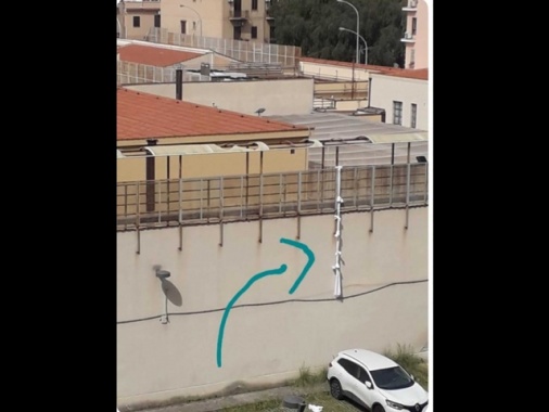 Tre detenuti evadono dal carcere minorile di Palermo