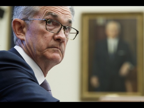 Trump, 'non rimuoverò Powell prima della scadenza'