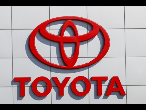 Toyota stima calo del 35% utile a causa dei dazi Usa