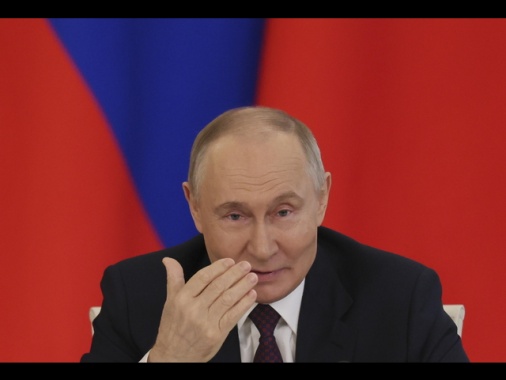 Putin si congratula con Leone XIV, 'fiducioso nel dialogo'