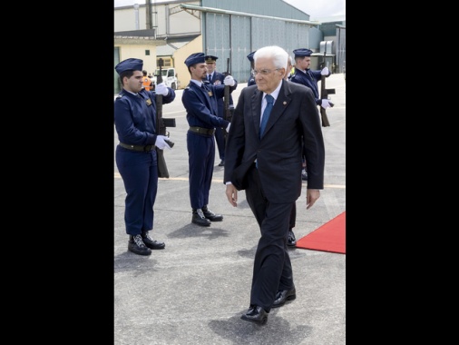 Mattarella, Europa in ritardo sulla difesa, farla con urgenza
