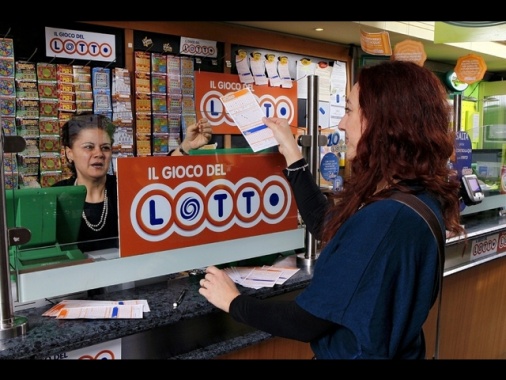 Igt, a Lottoitalia concessione Lotto per 2,23 miliardi