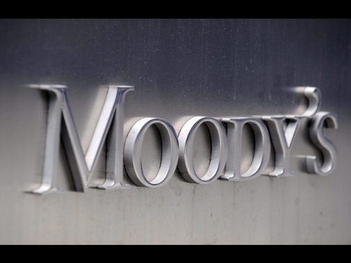 Moody's conferma 'Baa3' Italia, alza outlook a positivo