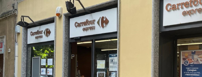 Tradate, il supermercato: «Subiamo troppi furti»