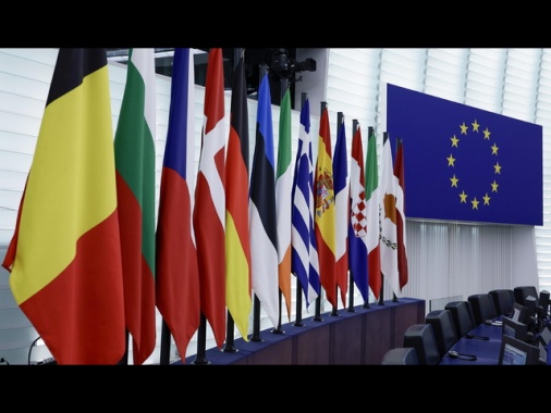 Avvocato Ue, 'legge su Lgbt di Budapest viola il diritto'