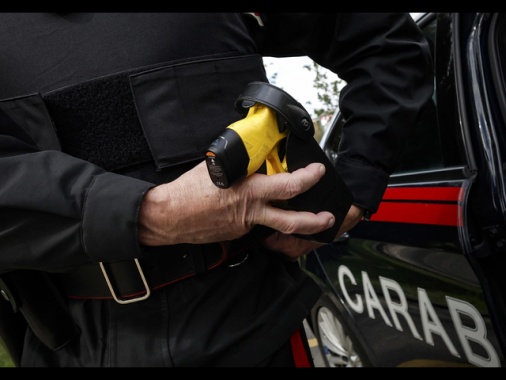 'Morto a Pescara per trauma toracico, nessun ruolo taser'
