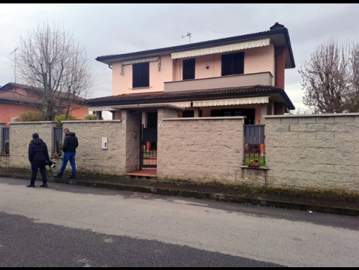 Carabinieri Ris nella villetta di Garlasco con droni