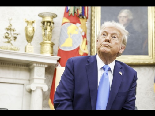Trump, impegnati a trovare soluzione diplomatica con Iran