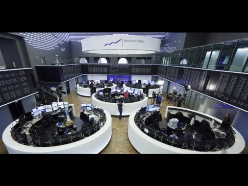Borsa: in Europa si estende il rosso, Milano -0,2%