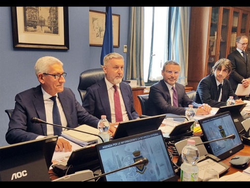 Paragon, 'giornalisti sorvegliati? Chiedere all'Italia'