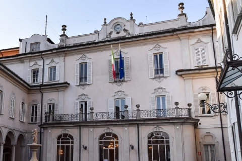 Duemila ore di ferie non godute: «Voglio 80mila euro»