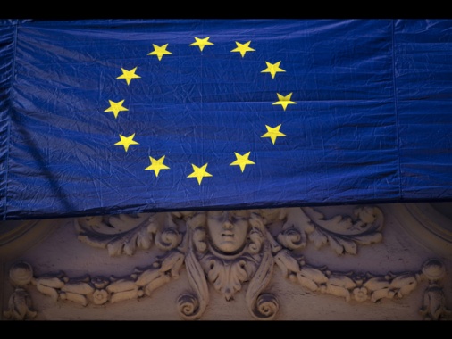 Cala la fiducia sull'economia in Ue e nell'Eurozona
