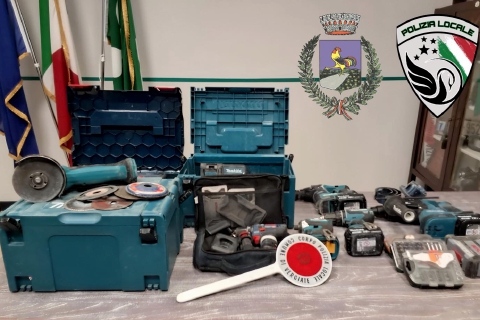 Vergiate: in auto con arnesi da scasso. Denunciati
