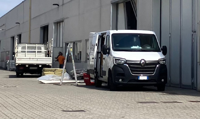 I lavori di riparazione della porta