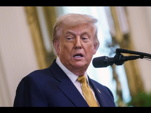 Trump al Wsj, non ho scritto lettera a Epstein, è un fake