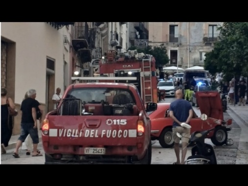 Con auto investe famiglia turisti a Sciacca, donna è grave