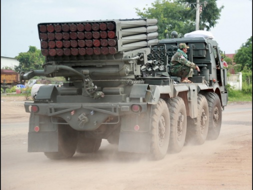 Cambogia, 'attacchi forze Thailandia, ucciso un civile'