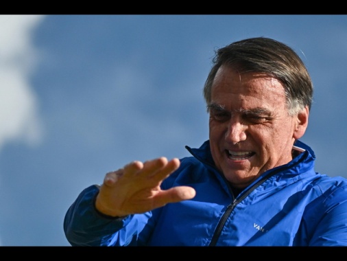 Brasile, Bolsonaro agli arresti domiciliari