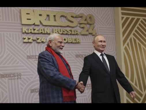 Putin parla anche con Modi sul vertice con Trump
