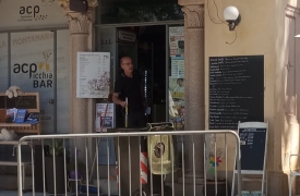 Spaccata e furto al bar di Villa Giulia