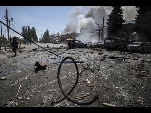 Kiev, poderosa avanzata russa nel Donetsk