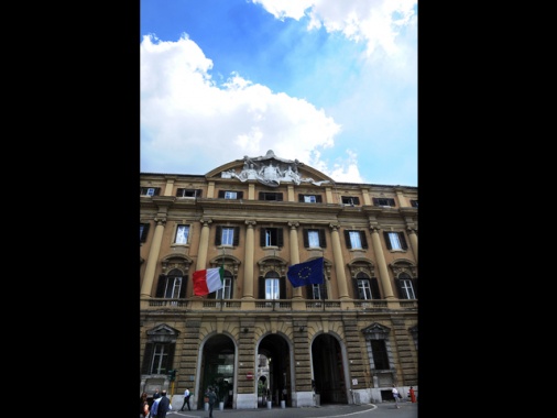 Lo spread tra Btp e Bund tedeschi apre in calo a 78,2 punti