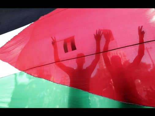 Una delegazione di Hamas al Cairo sonda accordo con Israele