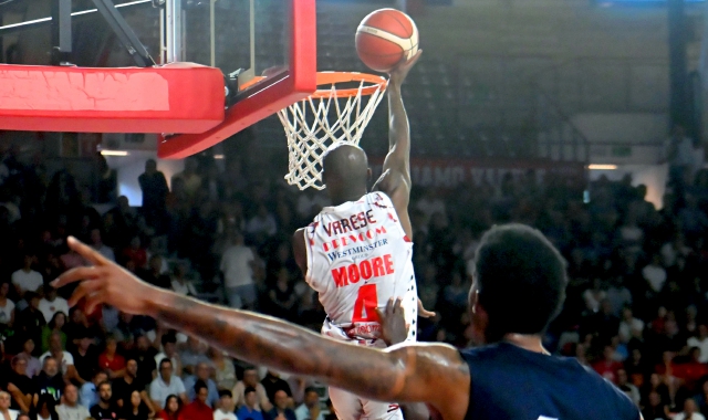 Tazé Moore durante l’amichevole contro Bergamo (foto Angelo Puricelli/BLITZ)