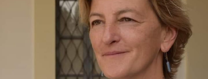 «Rapidità e ironia»: ormai i giovani parlano così
