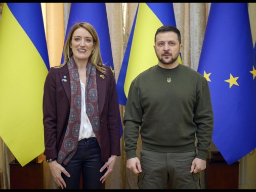 Metsola a Kiev, vedrà Zelensky e il presidente della Rada
