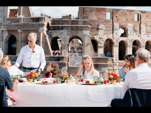 Meloni, 'la cucina italiana straordinaria, racconta la cultura'